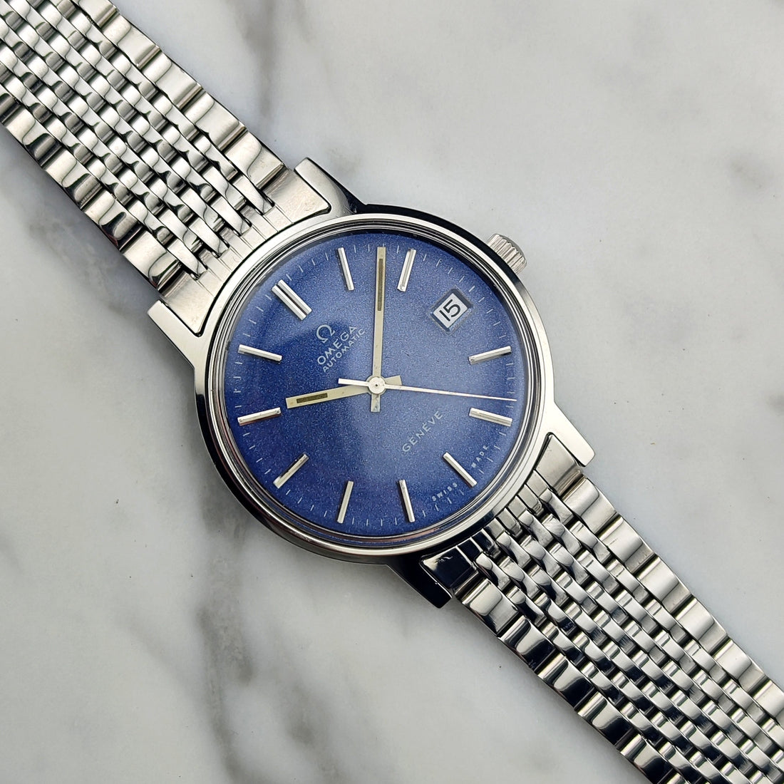 Omega Genève Blue Sparkle Dial 1973 Ref. 166.0163 – Serviced