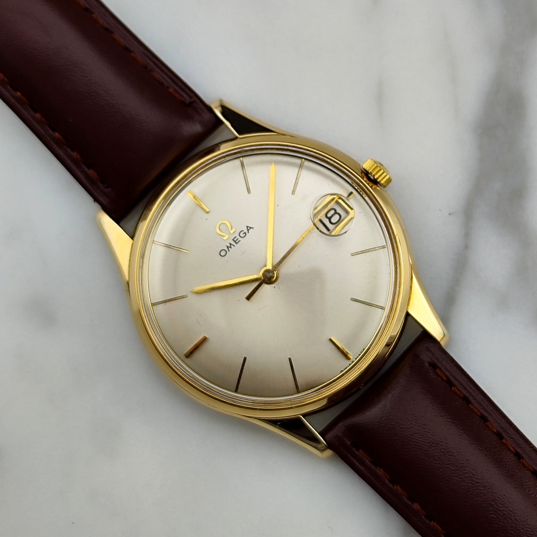 Omega Classic Date Gold Ref. 14794 – Weißes Zifferblatt, 1962 – Aigner ...