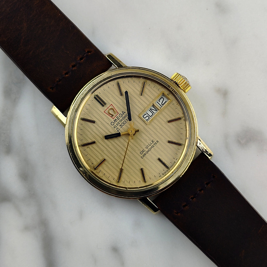 Vintage Omega De Ville Chronometer Day-Date f300Hz Gold Tapestry Dial 1972 [REF. 198.0033]
