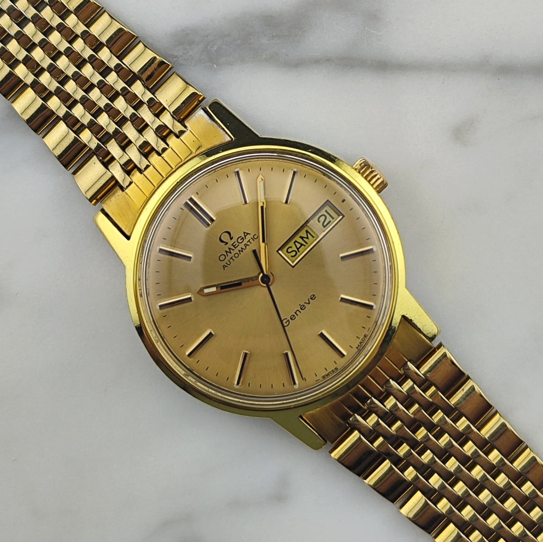 Omega Genève Automatic Gold Day-Date 166.0117 (1972)