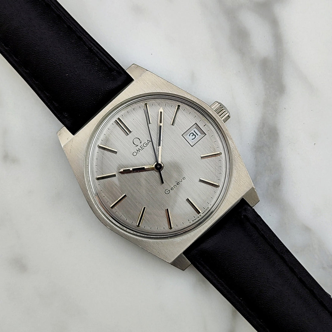 Omega Genève Silver Date Serviced Ref. 136.0049 – Vintage Klassiker