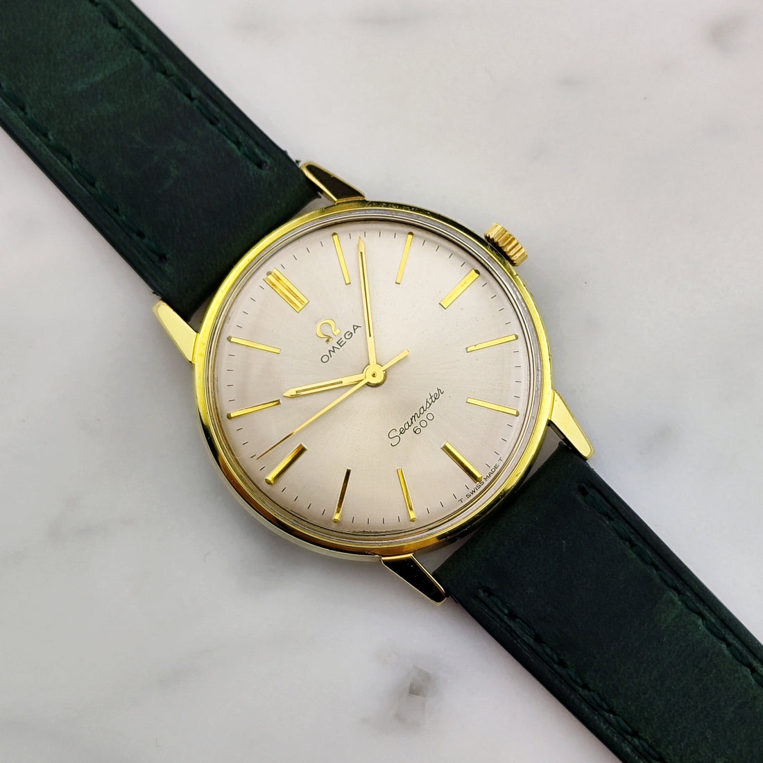 Omega Seamaster 600 Gold 1964 Weißes Zifferblatt Ref. 135.011