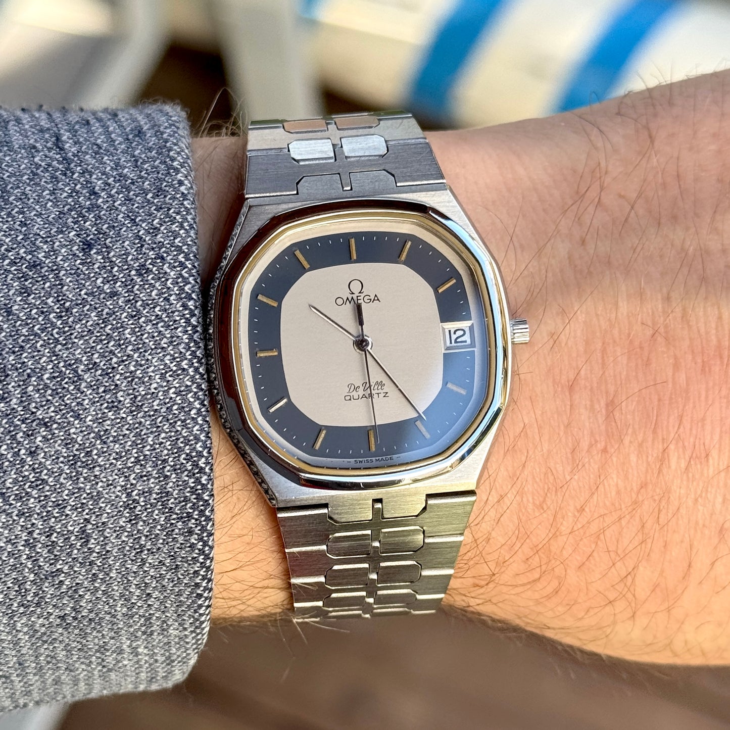 OMEGA De Ville Date Quartz Rare Blue Ring Dial [REF. 196.0145]