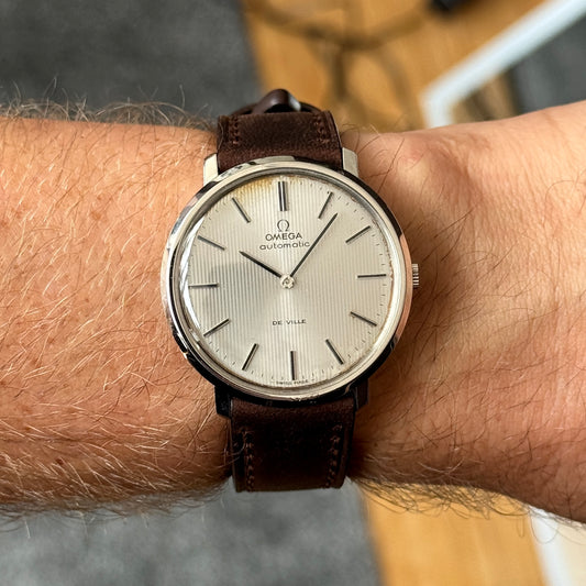 OMEGA De Ville Automatic Rare Tapestry Dial White 1966 [REF. 151.0039]