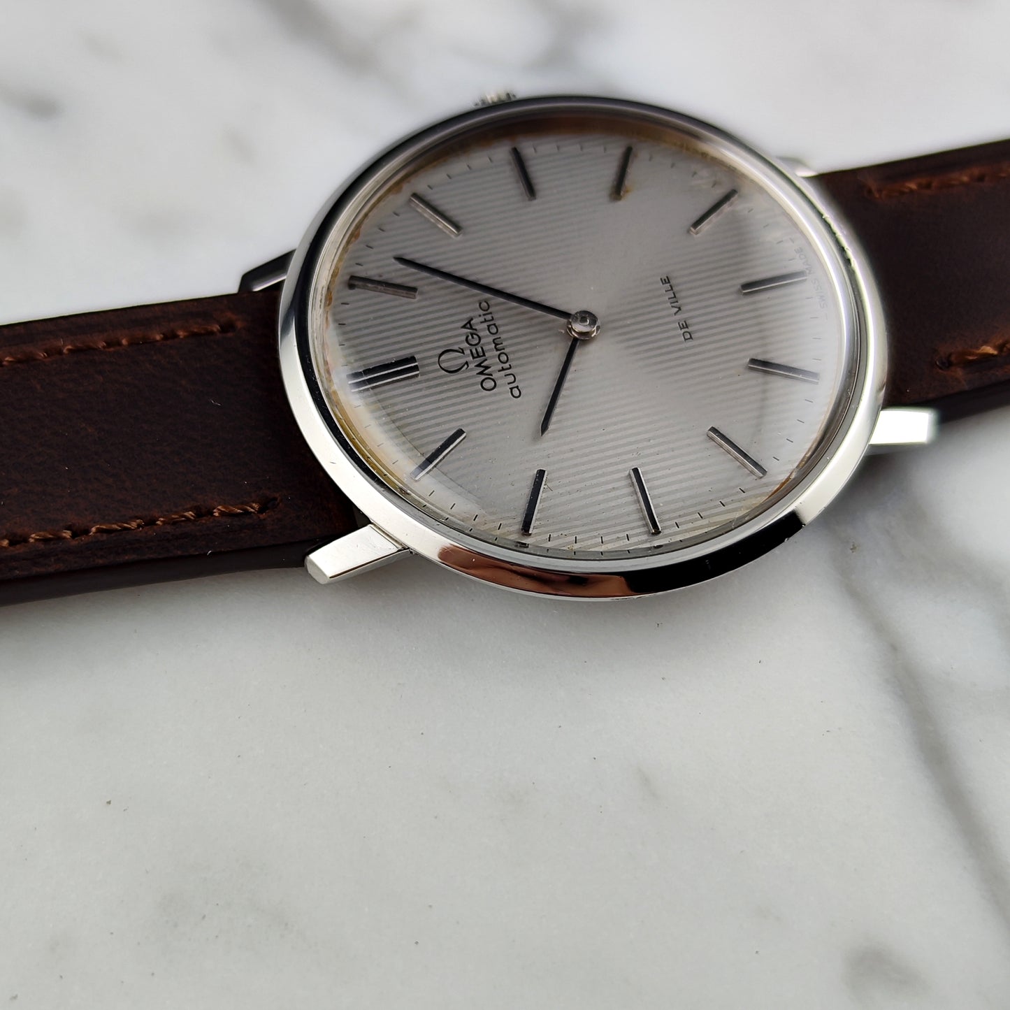 OMEGA De Ville Automatic Rare Tapestry Dial White 1966 [REF. 151.0039]