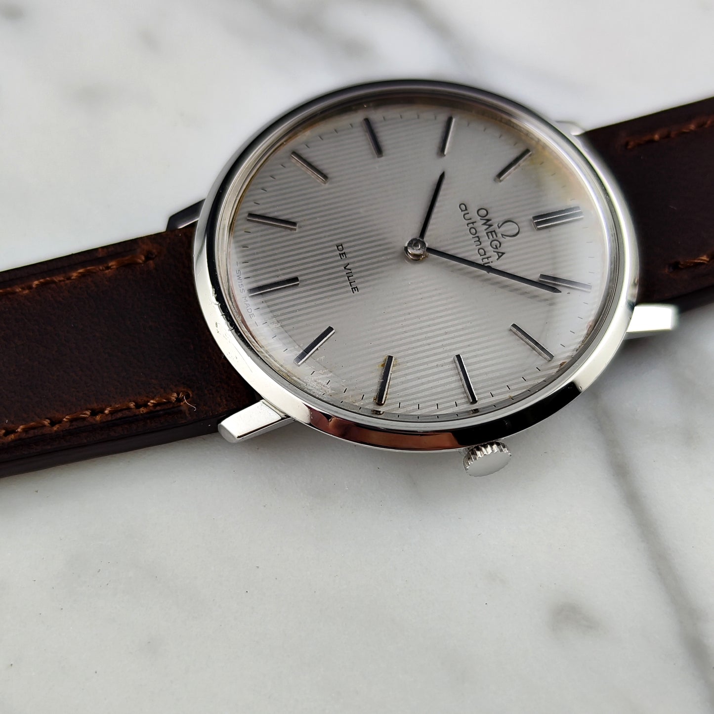 OMEGA De Ville Automatic Rare Tapestry Dial White 1966 [REF. 151.0039]