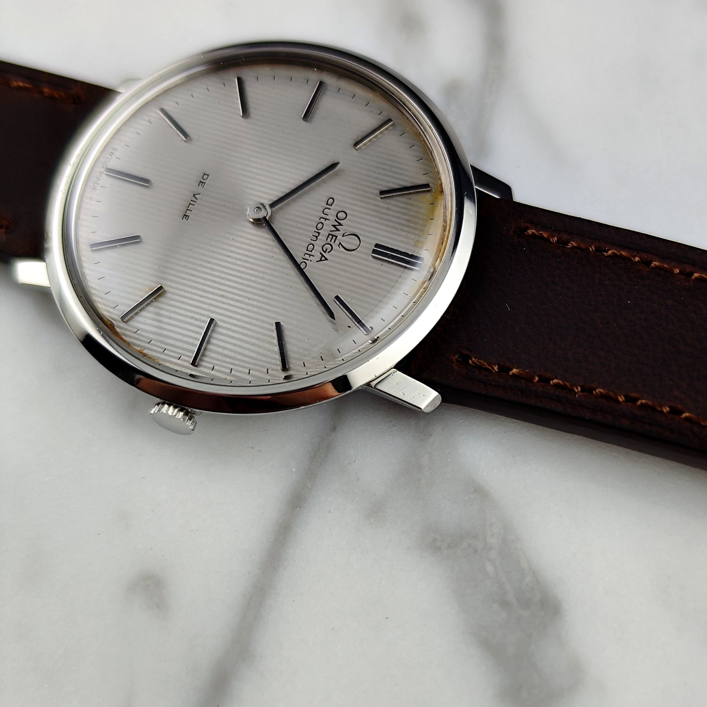 OMEGA De Ville Automatic Rare Tapestry Dial White 1966 [REF. 151.0039]