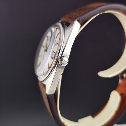 Omega Constellation C-Shape Linen Dial German Day-Date 1968 [REF. 168.019]