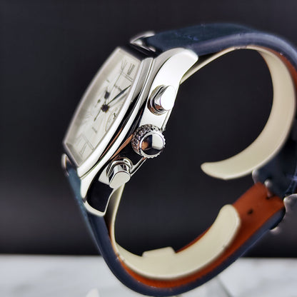 Girard Perregaux Richeville Chronograph Automatic White Dial 1997 – Seitenansicht mit Krone und Drückern