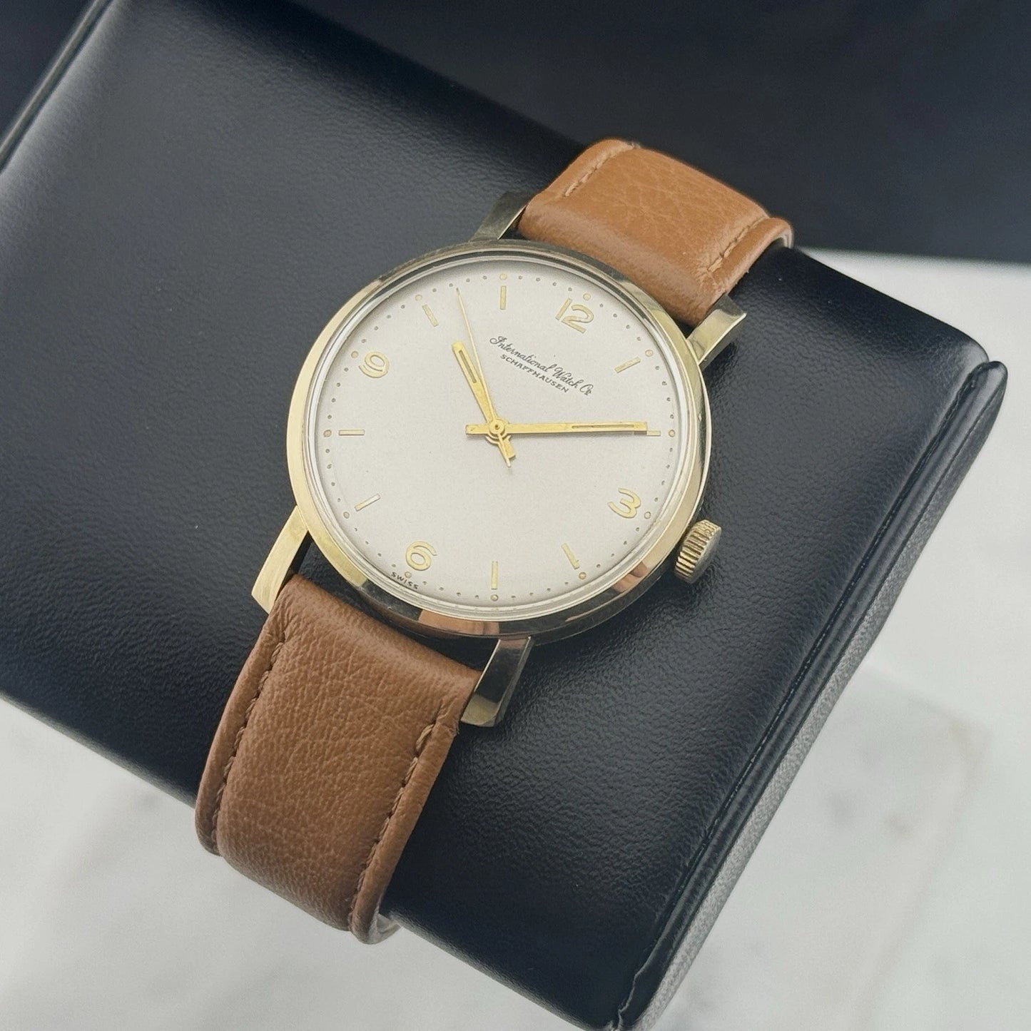 IWC SCHAFFHAUSEN Calatrava Ultra Rare 1948's Watch [REF. 1444238]