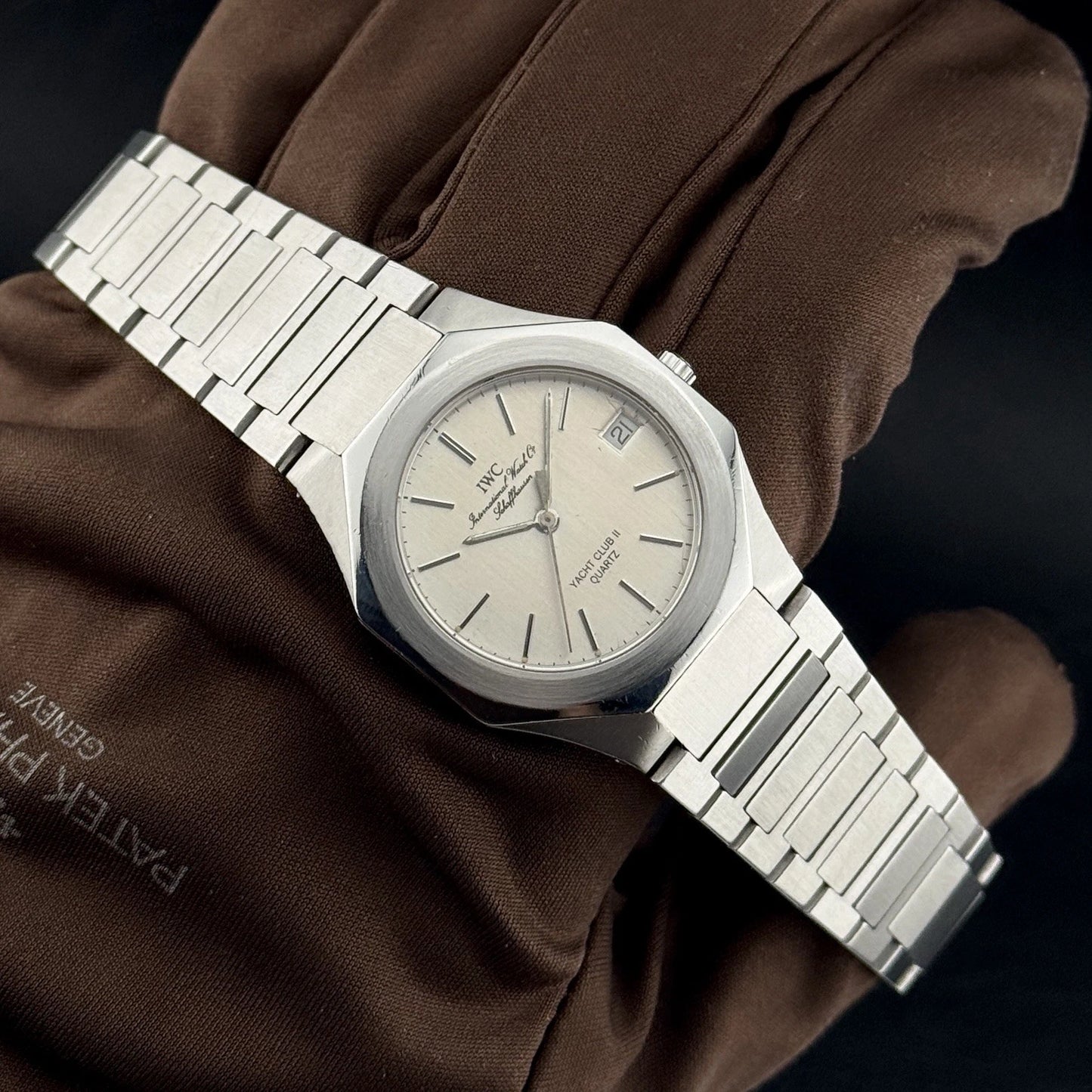 IWC Yacht Club 2 II Creme Dial Royal Oak Look [REF. 3311]