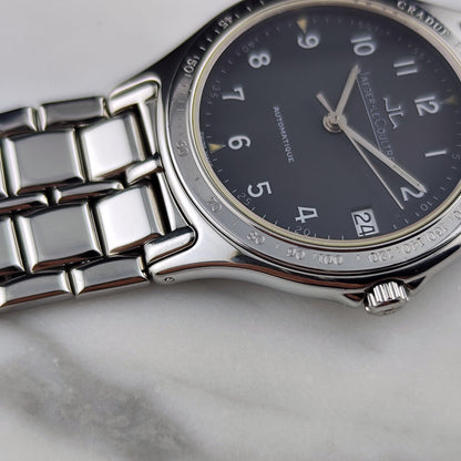 Jaeger LeCoultre Heraion Automatic Grey Dial – Seitenansicht mit Krone und Zifferblatt
