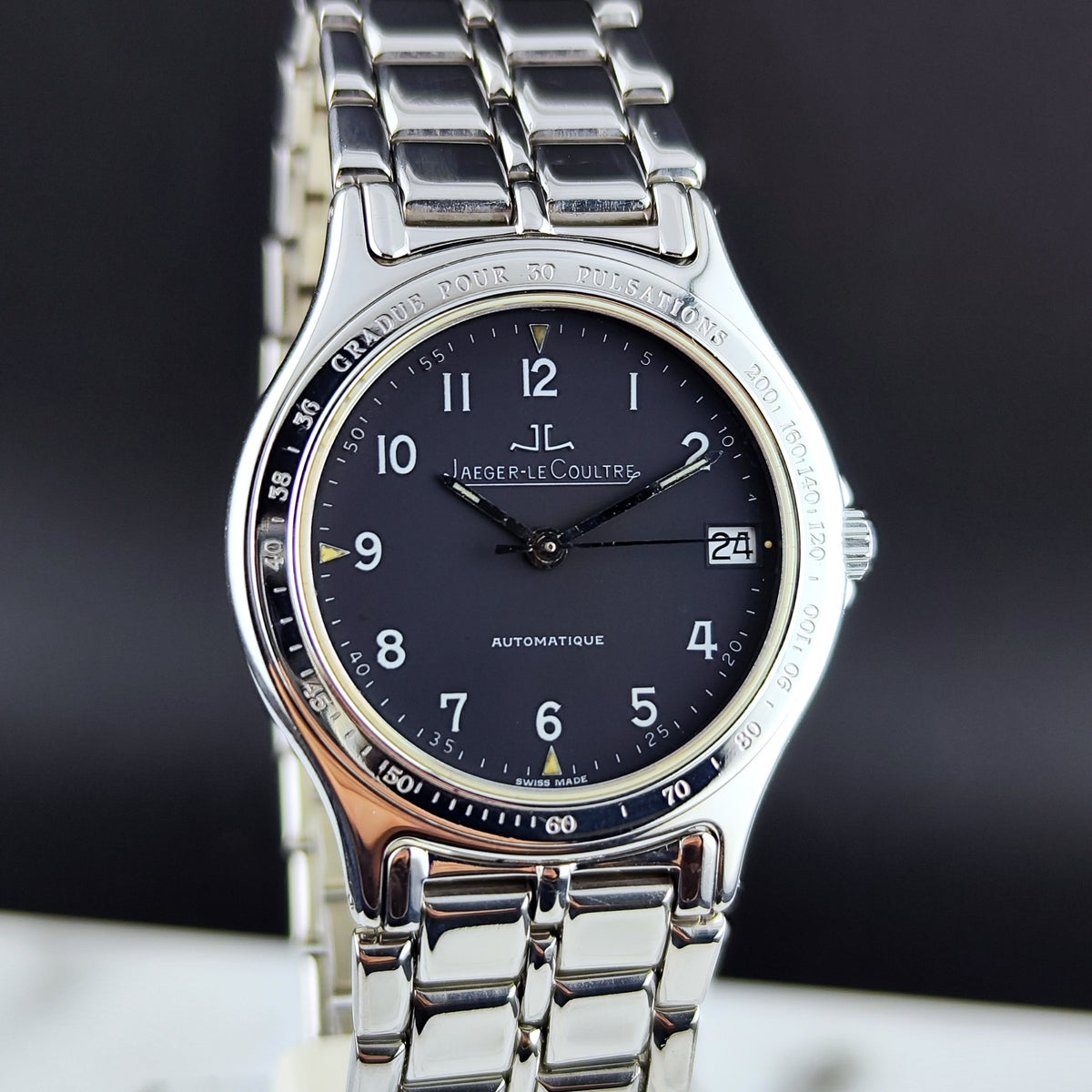 Jaeger LeCoultre Heraion Automatic Grey Dial – Vorderansicht mit Zifferblatt und Lünette