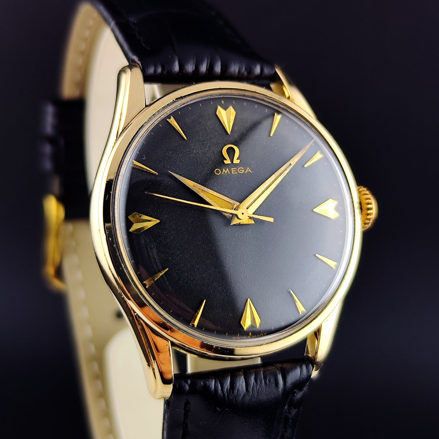 OMEGA Classic 80 Micron Gold Plated Black Dial 1958 [REF. 2905]