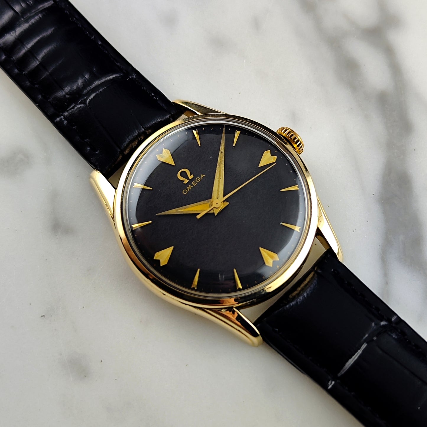 OMEGA Classic 80 Micron Gold Plated Black Dial 1958 [REF. 2905]