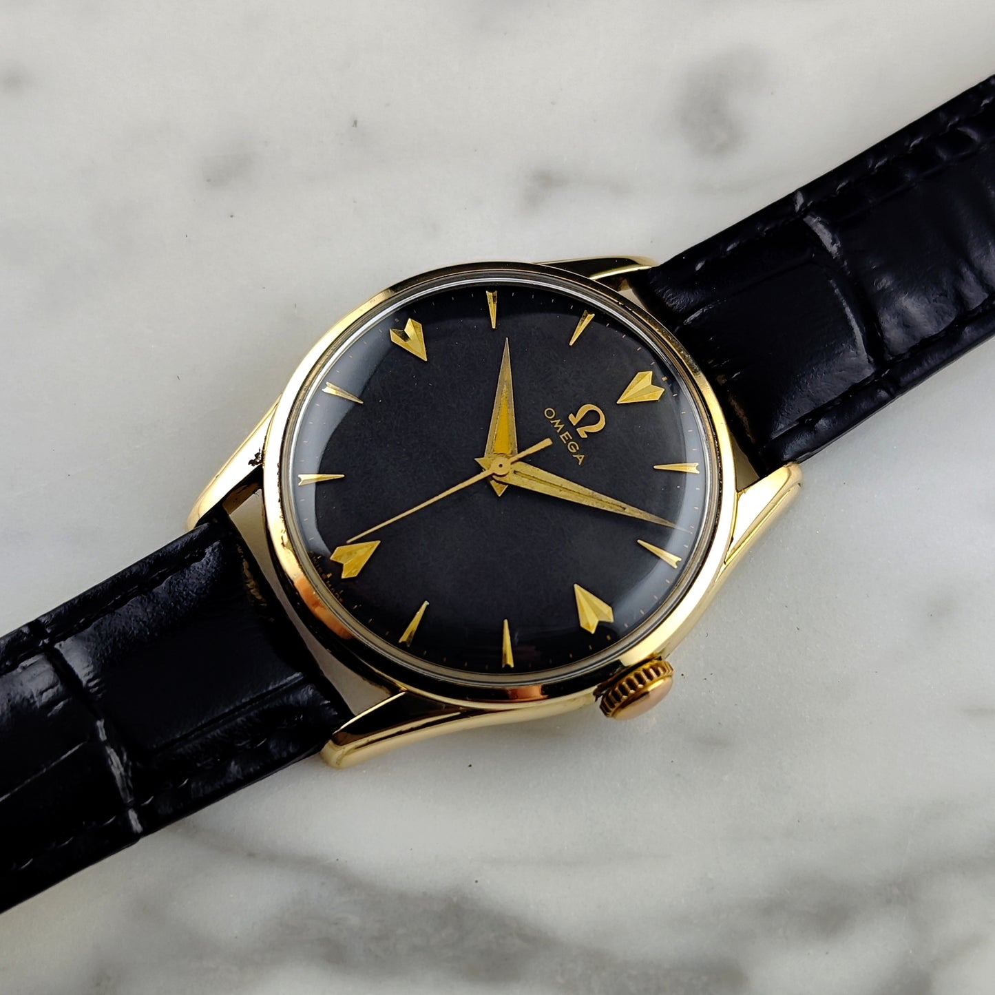 OMEGA Classic 80 Micron Gold Plated Black Dial 1958 [REF. 2905]