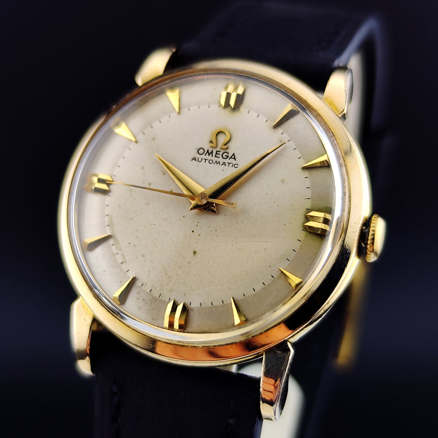 OMEGA Classic Gold 80 Micron Rare Bumper Automatic 1947 [REF. 2445]