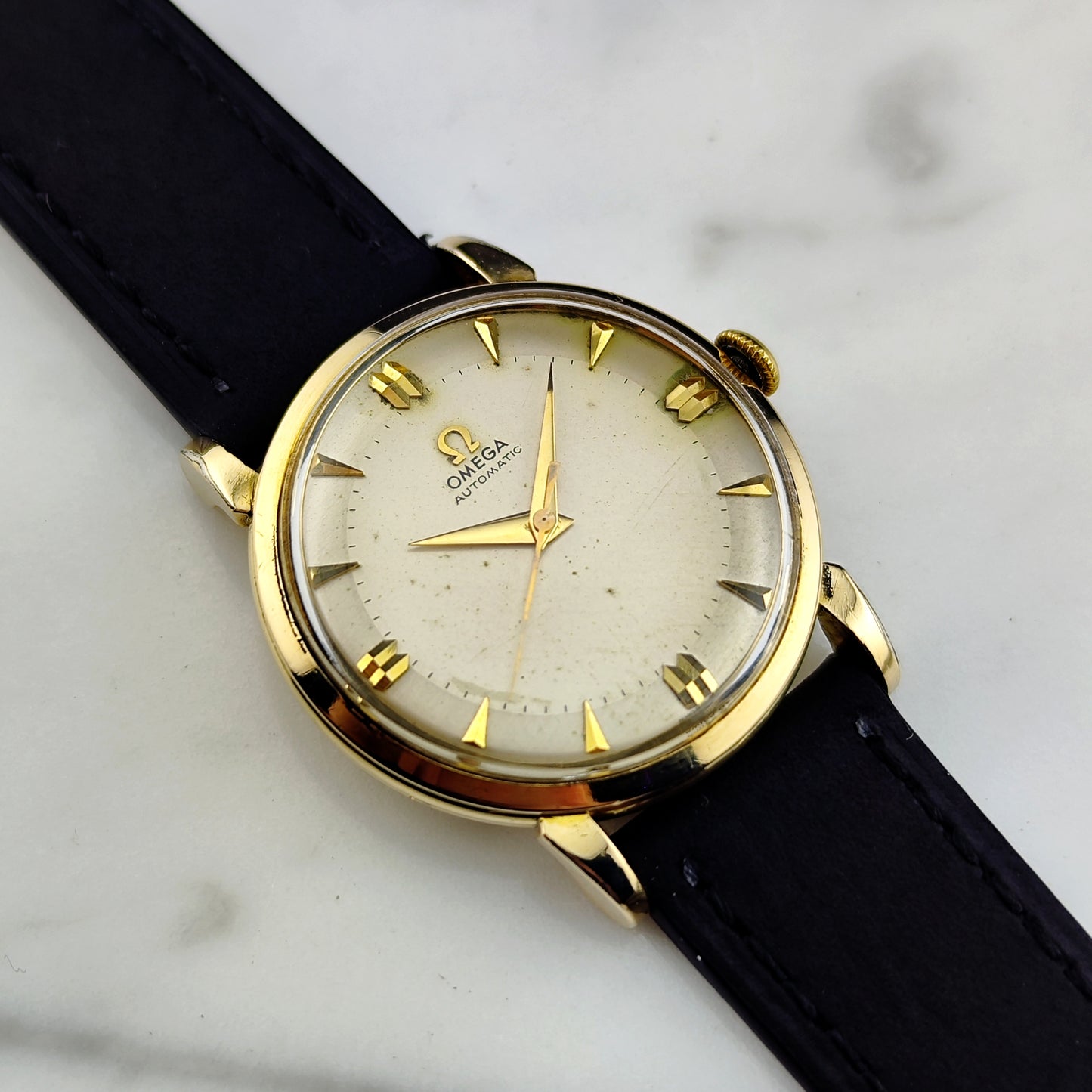 OMEGA Classic Gold 80 Micron Rare Bumper Automatic 1947 [REF. 2445]