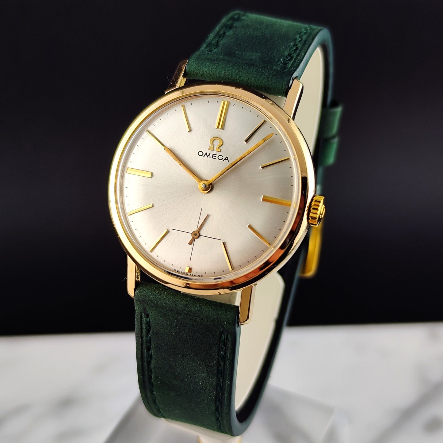 OMEGA Classic Gold White Dial 1962 Mint [REF. 121.002]