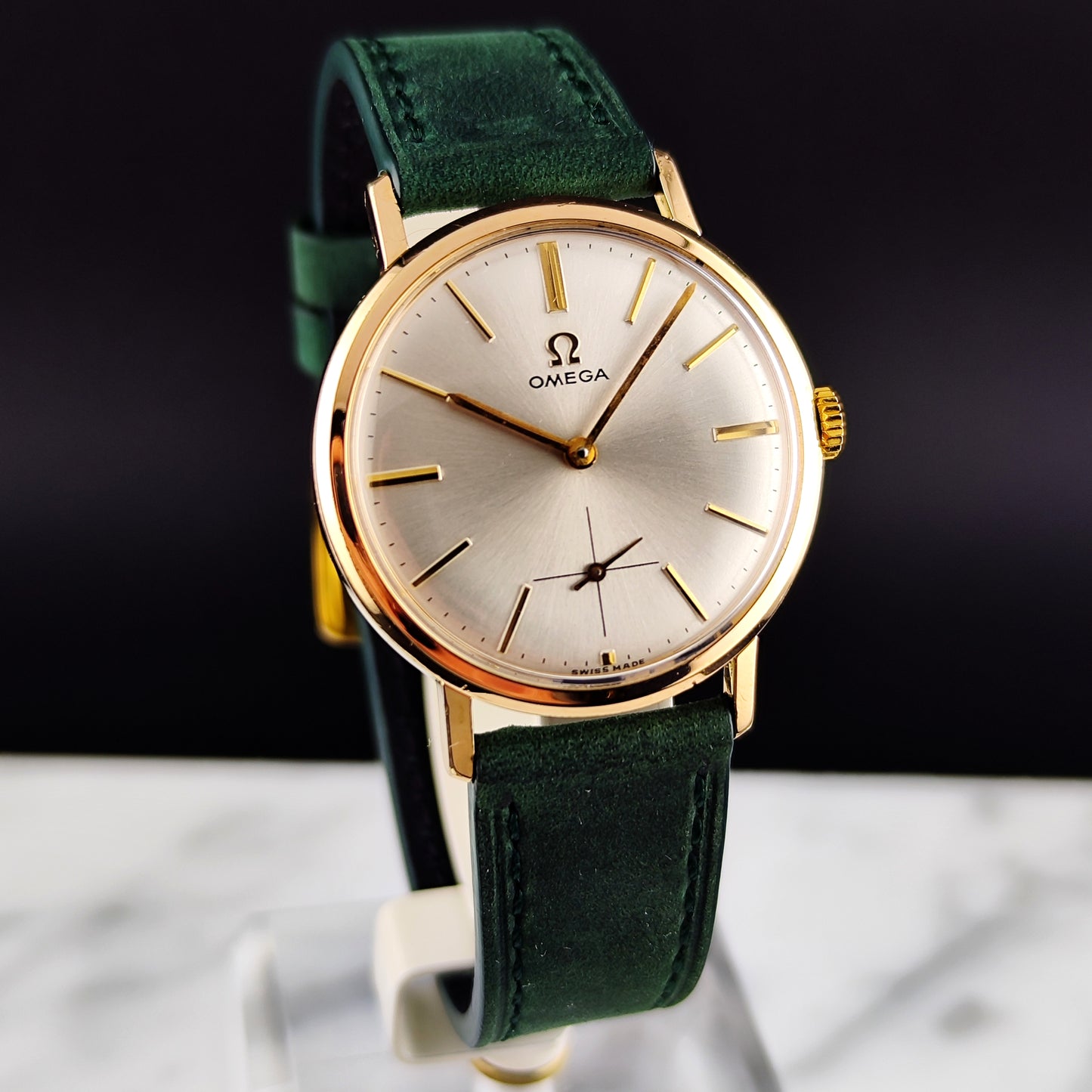 OMEGA Classic Gold White Dial 1962 Mint [REF. 121.002]