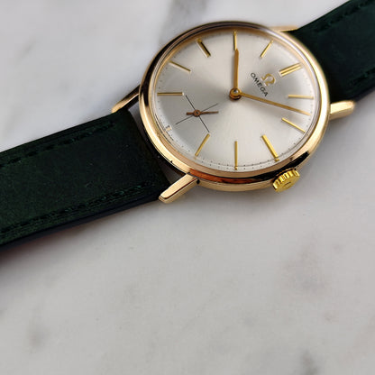 OMEGA Classic Gold White Dial 1962 Mint [REF. 121.002]