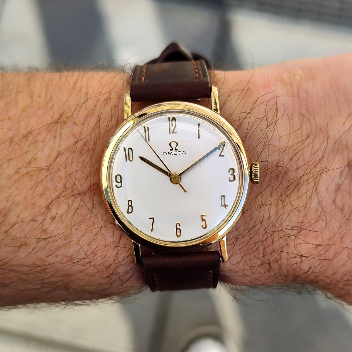 Omega Classic Gold White Numbers Dial 1963 Serviced 10/2026 – Bild 2