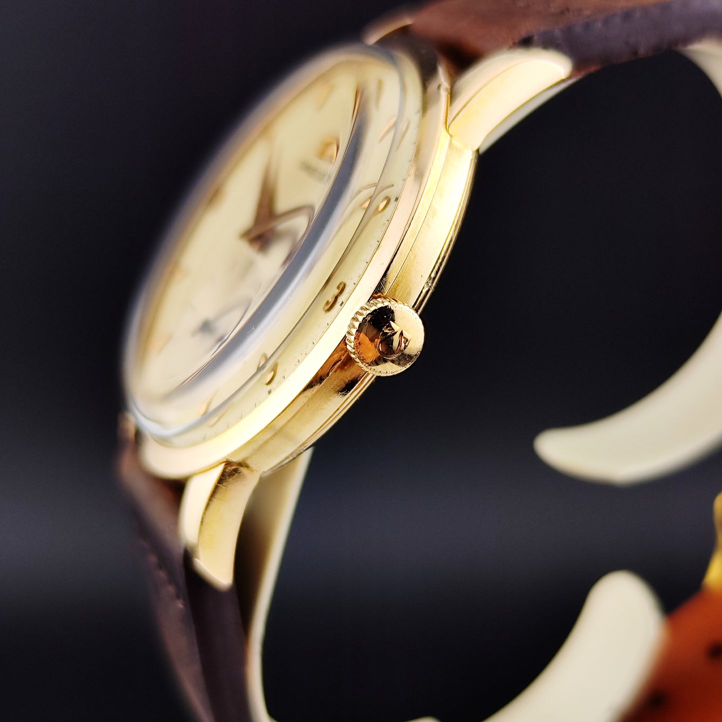 OMEGA Classic Rare Roségold 1954 [REF. 2501]