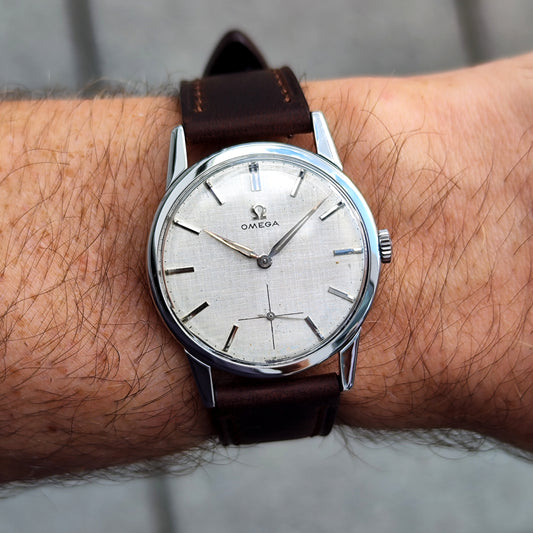 Omega Classic Silver Dial Linen 1961 [REF. 14713]