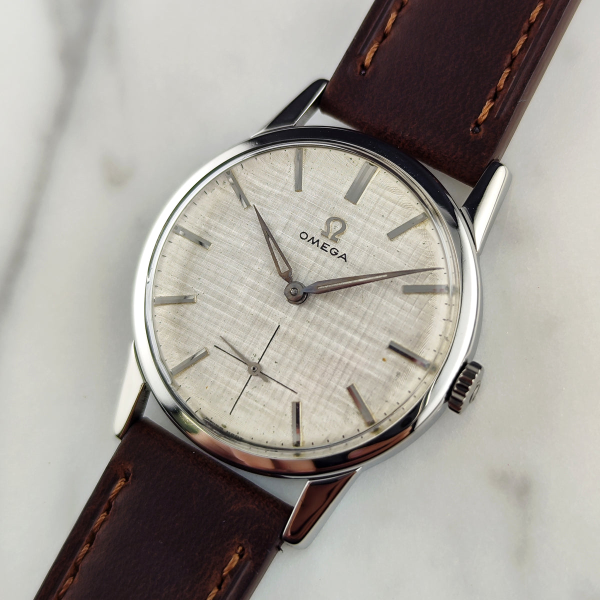 Omega Classic Silver Dial Linen 1961 [REF. 14713]