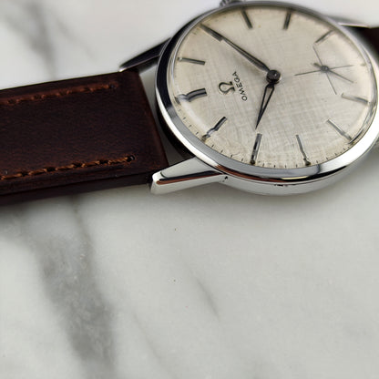 Omega Classic Silver Dial Linen 1961 [REF. 14713]