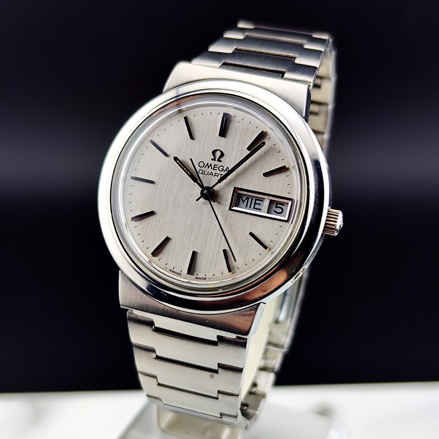 OMEGA Classic Silver Dial France Day-Date Quartz 1975 [REF. 196.0058]