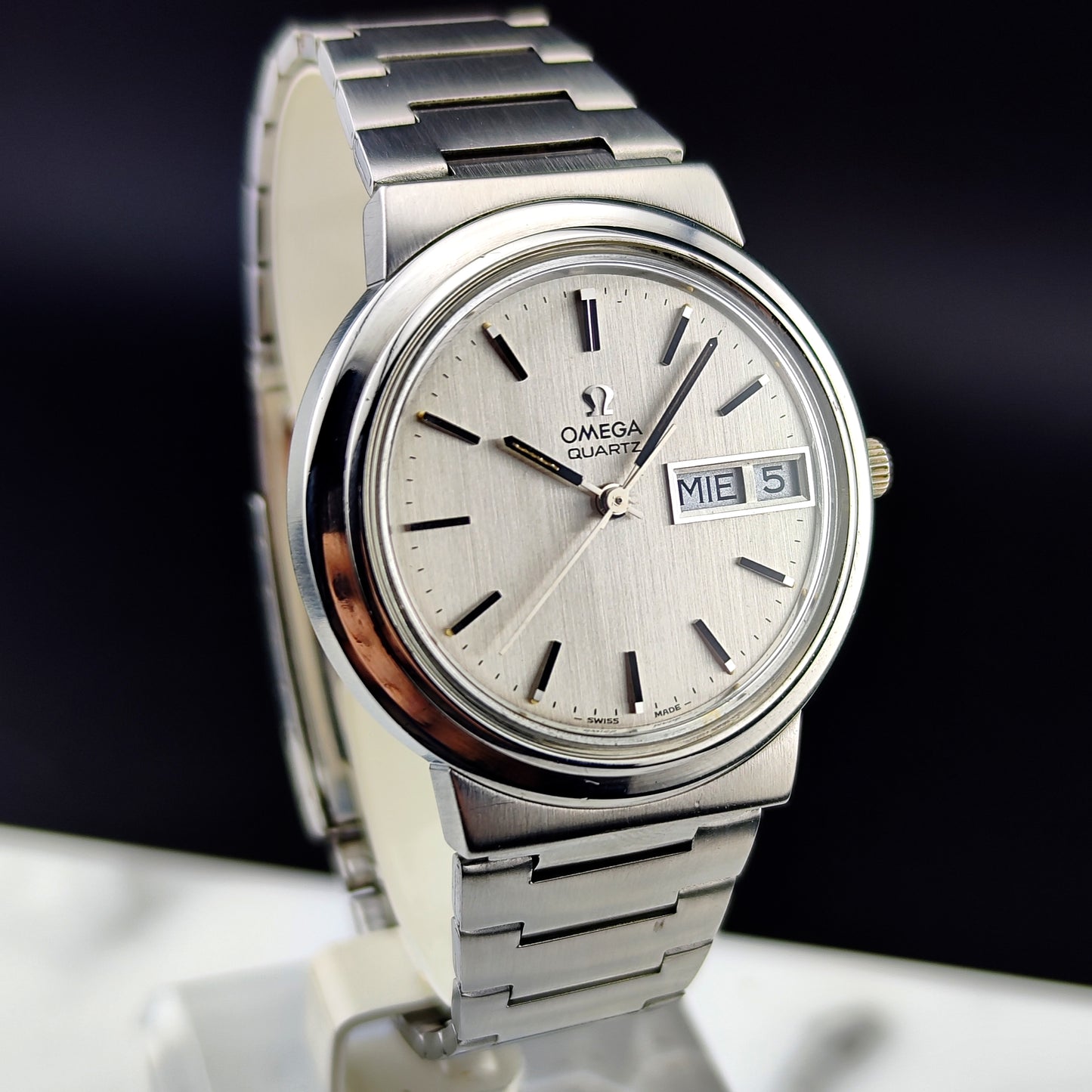 OMEGA Classic Silver Dial France Day-Date Quartz 1975 [REF. 196.0058]