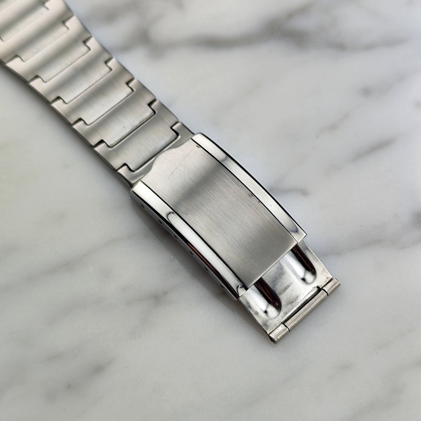 OMEGA Classic Silver Dial France Day-Date Quartz 1975 [REF. 196.0058]