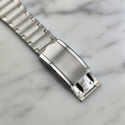 OMEGA Classic Silver Dial France Day-Date Quartz 1975 [REF. 196.0058]