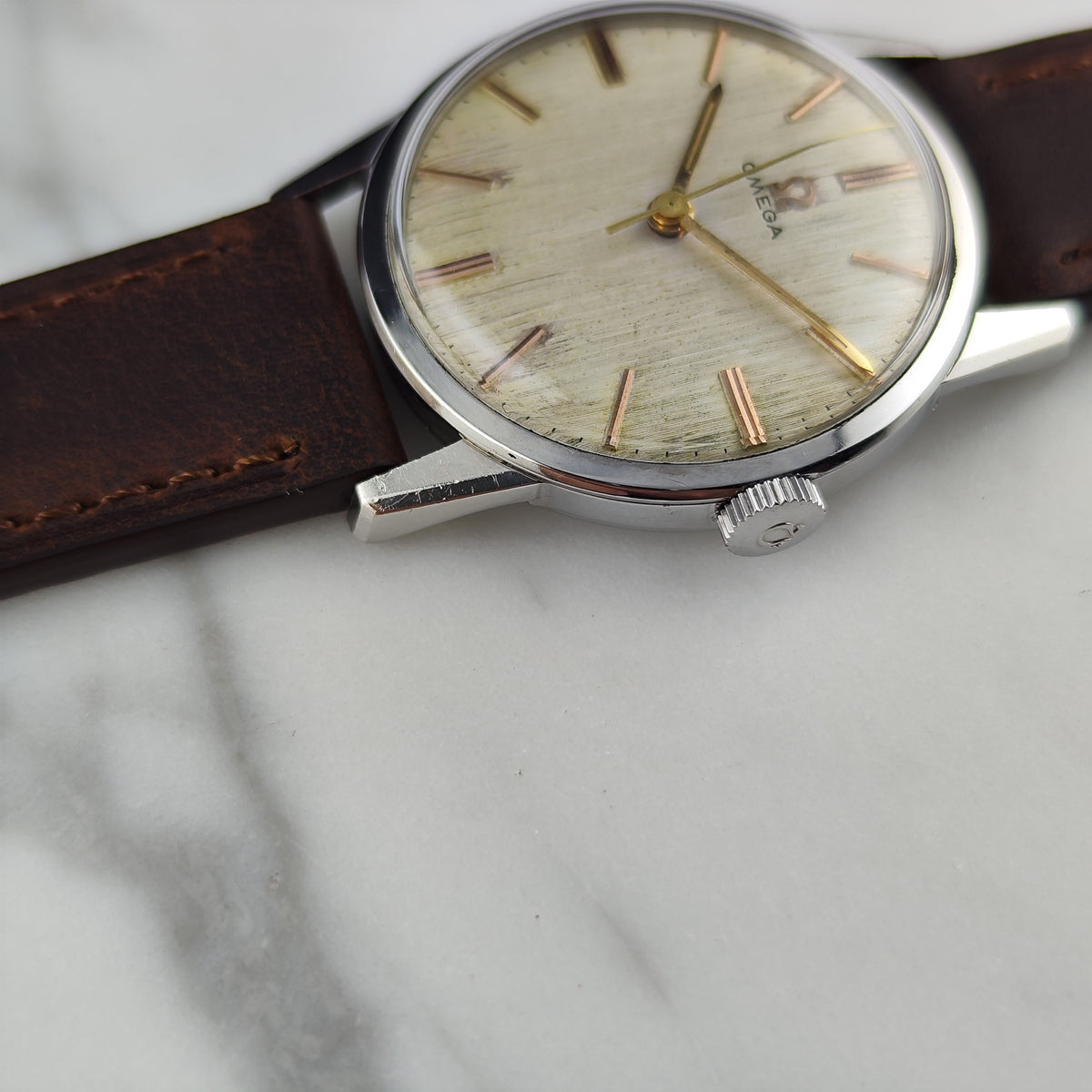 OMEGA Classic Vintage White/Champagner Gold Dial 1961 [REF. 14714]