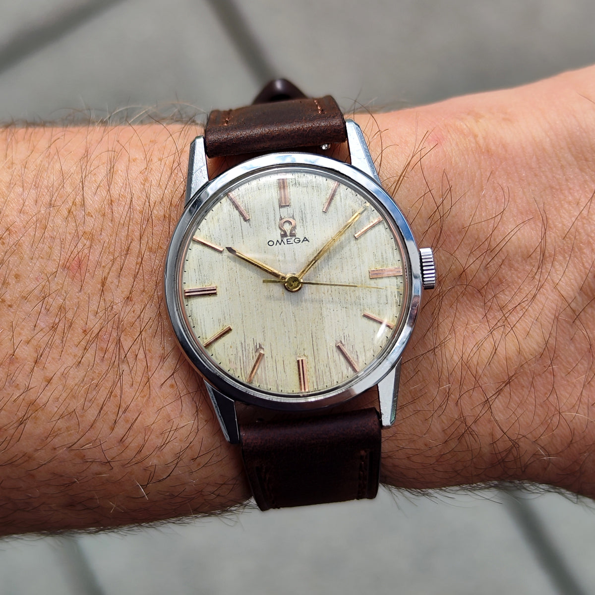 OMEGA Classic Vintage White/Champagner Gold Dial 1961 [REF. 14714]