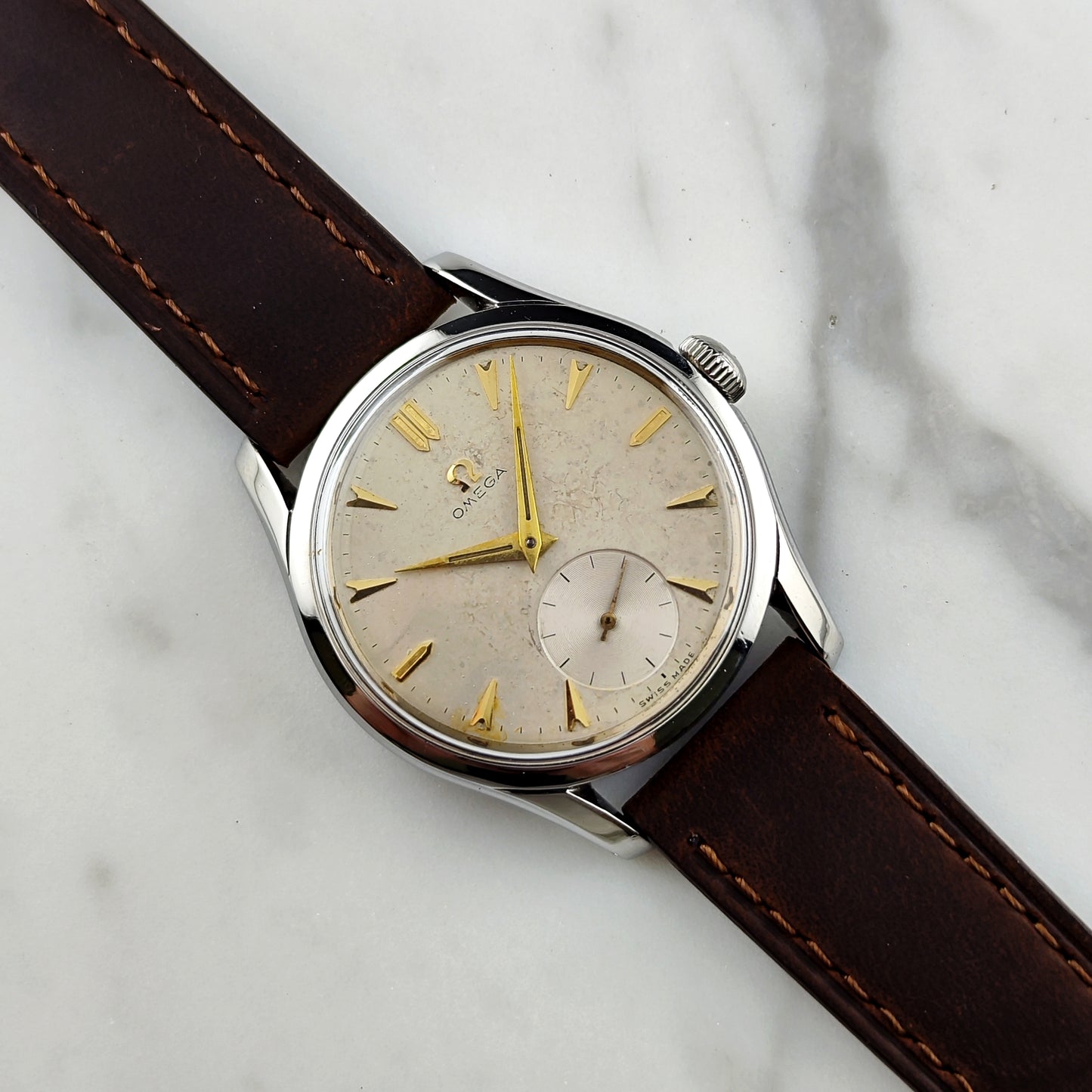 OMEGA Classic White Dial Gold 1952 [REF. 1639]