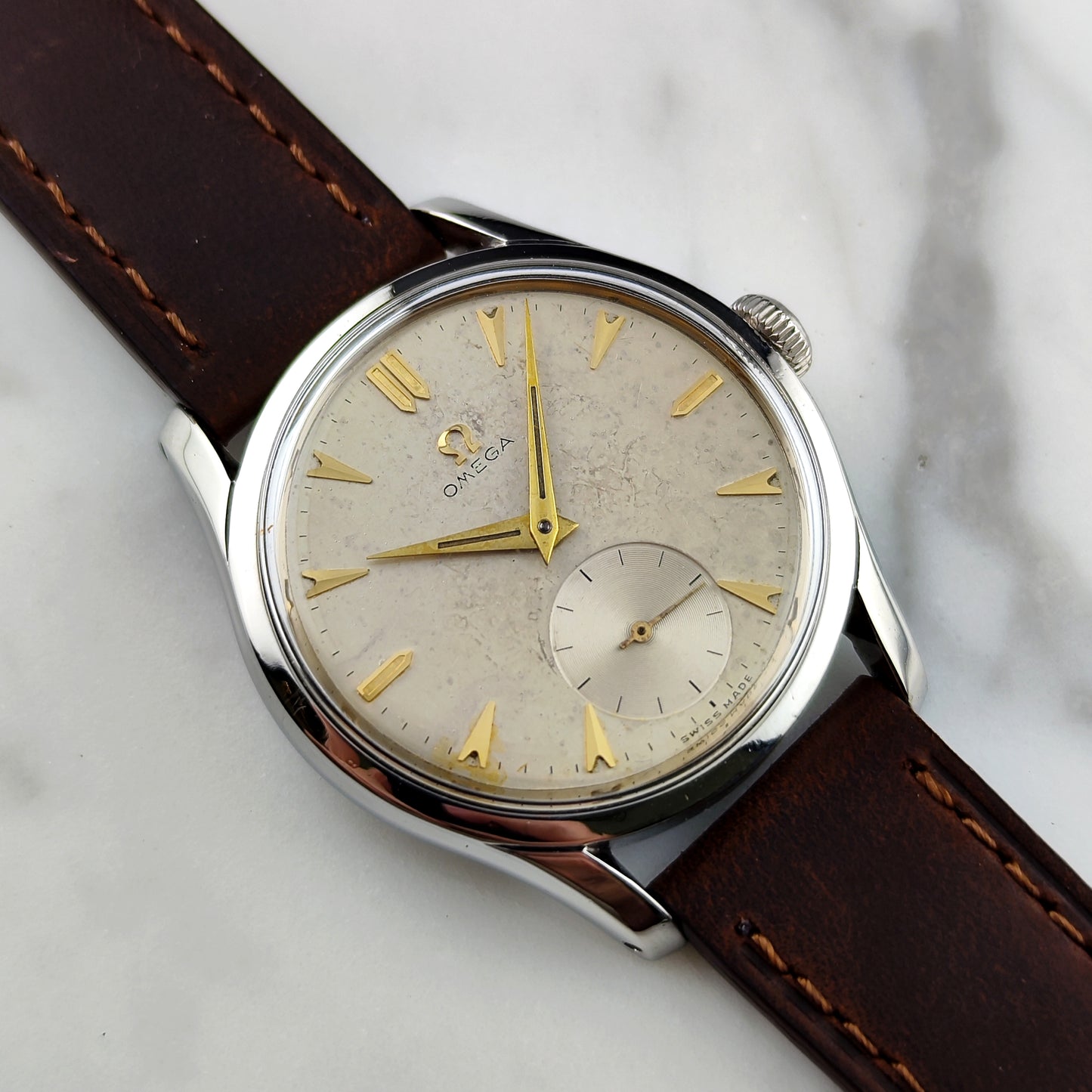 OMEGA Classic White Dial Gold 1952 [REF. 1639]