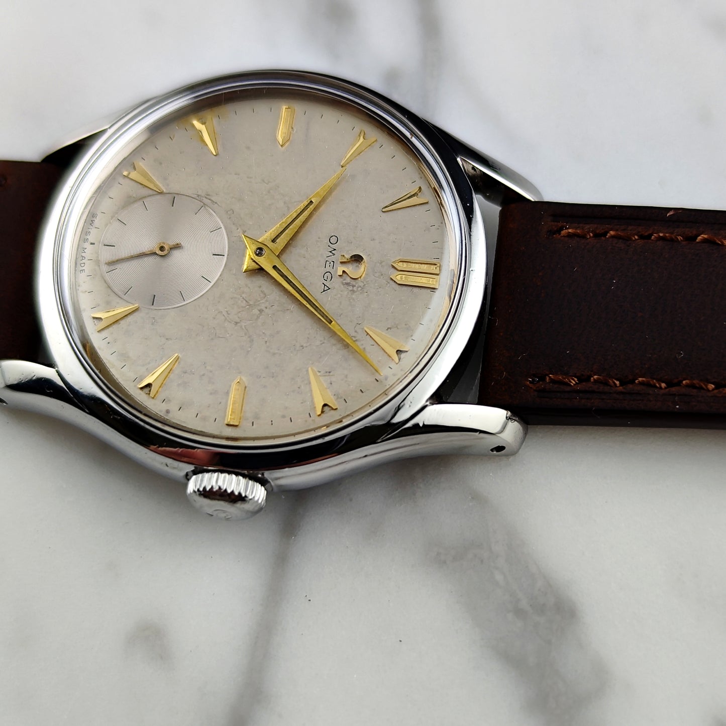 OMEGA Classic White Dial Gold 1952 [REF. 1639]