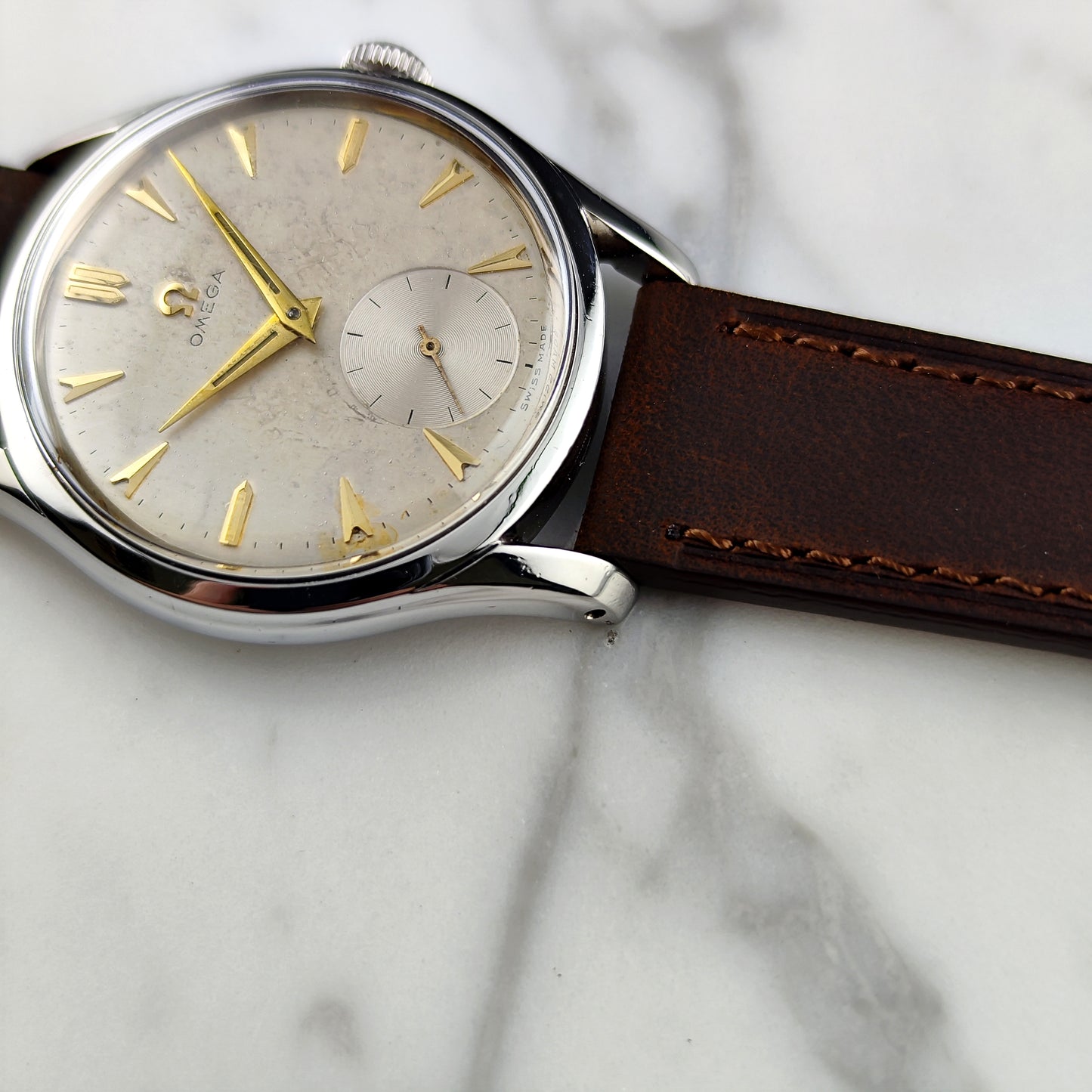 OMEGA Classic White Dial Gold 1952 [REF. 1639]
