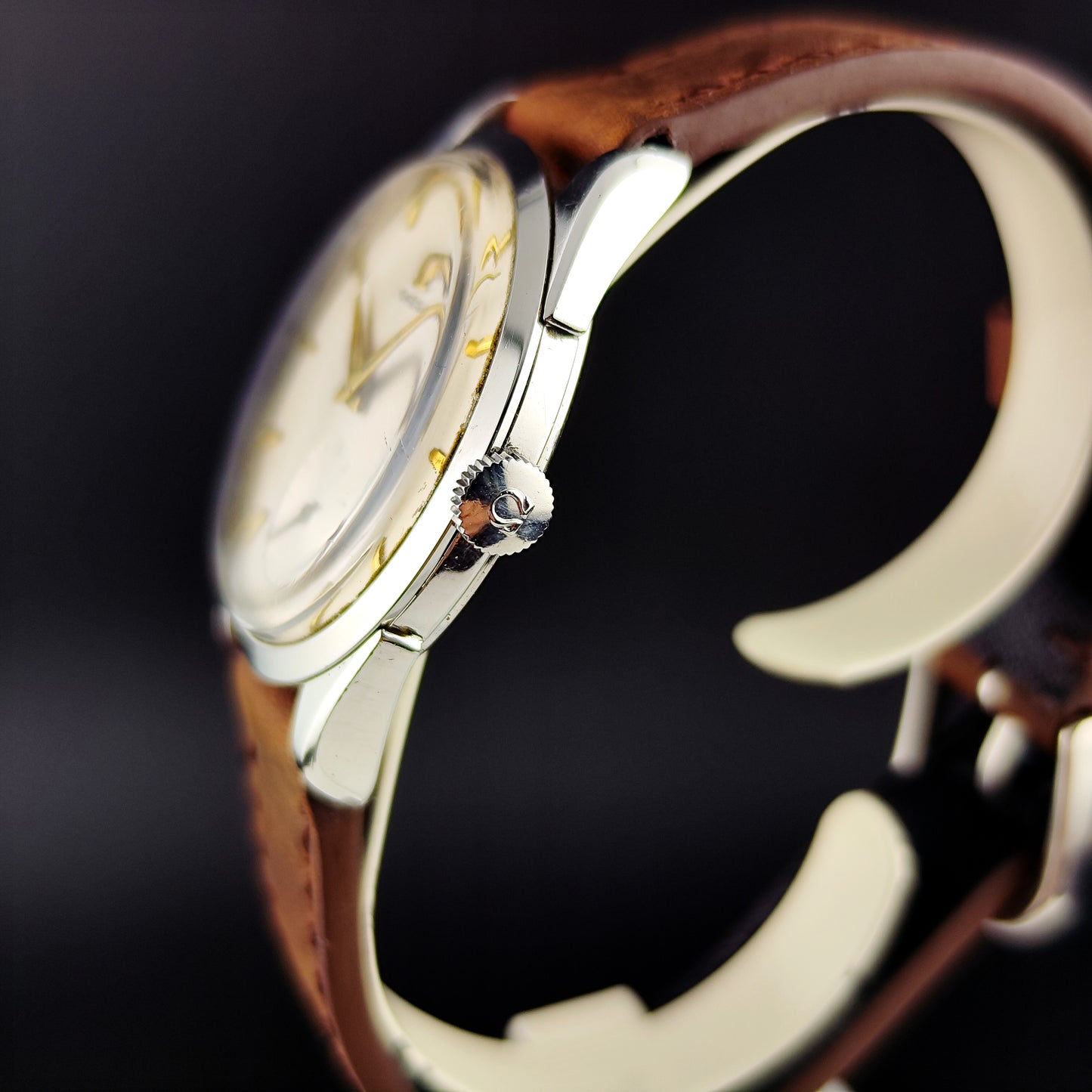 OMEGA Classic White Dial Gold 1956 [REF. 2900-3]