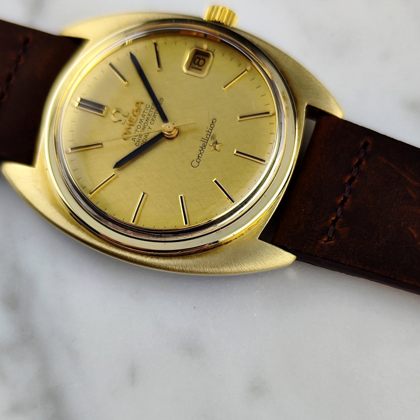 OMEGA Constellation C-Shape Gold Linen Dial 1970 [REF. 168.017]