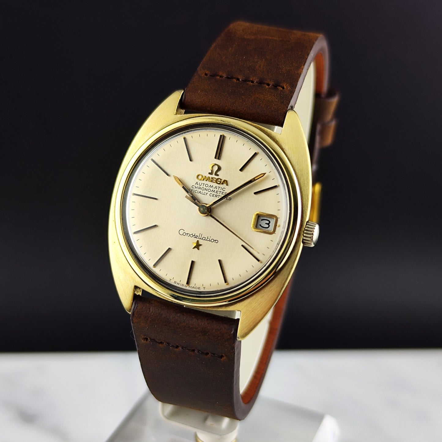 Omega Constellation C-Shape Gold White Dial 1966 [REF. 168.017]