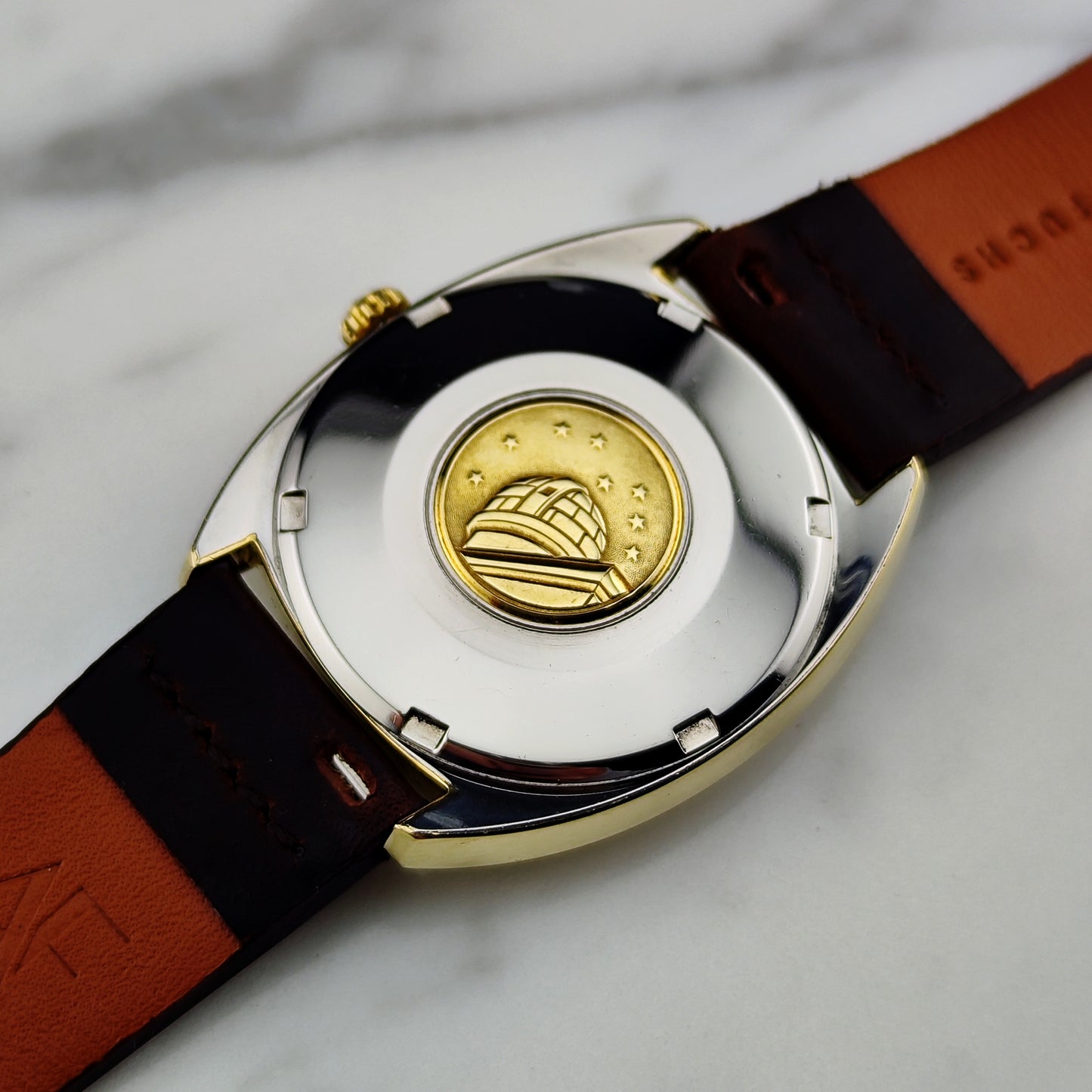 OMEGA Constellation C-Shape Gold White Dial 1968 Original Crystal [REF. 168.017]