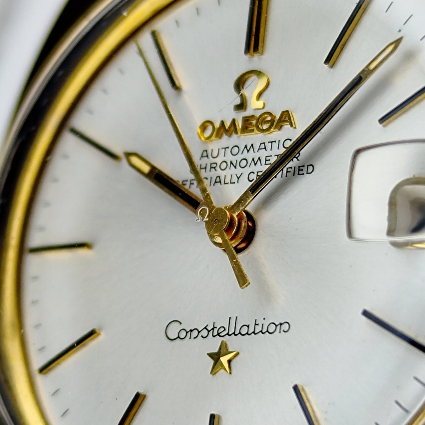 OMEGA Constellation C-Shape Gold White Dial 1968 Original Crystal [REF. 168.017]