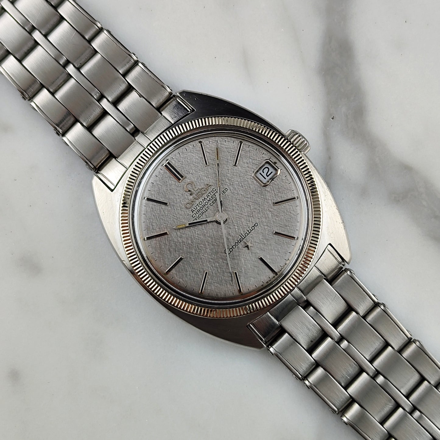 Omega Constellation C-Shape Linen Dial 18ct Bezel 1968 [REF. 168.027]
