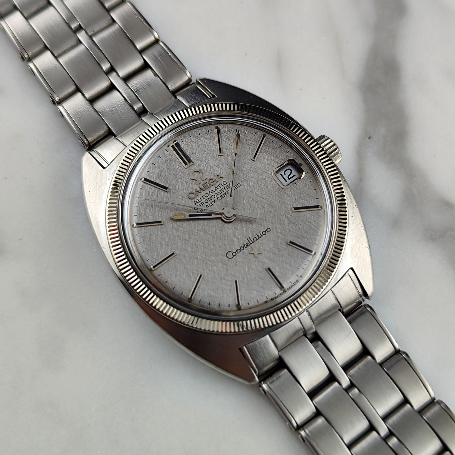 Omega Constellation C-Shape Linen Dial 18ct Bezel 1968 [REF. 168.027]
