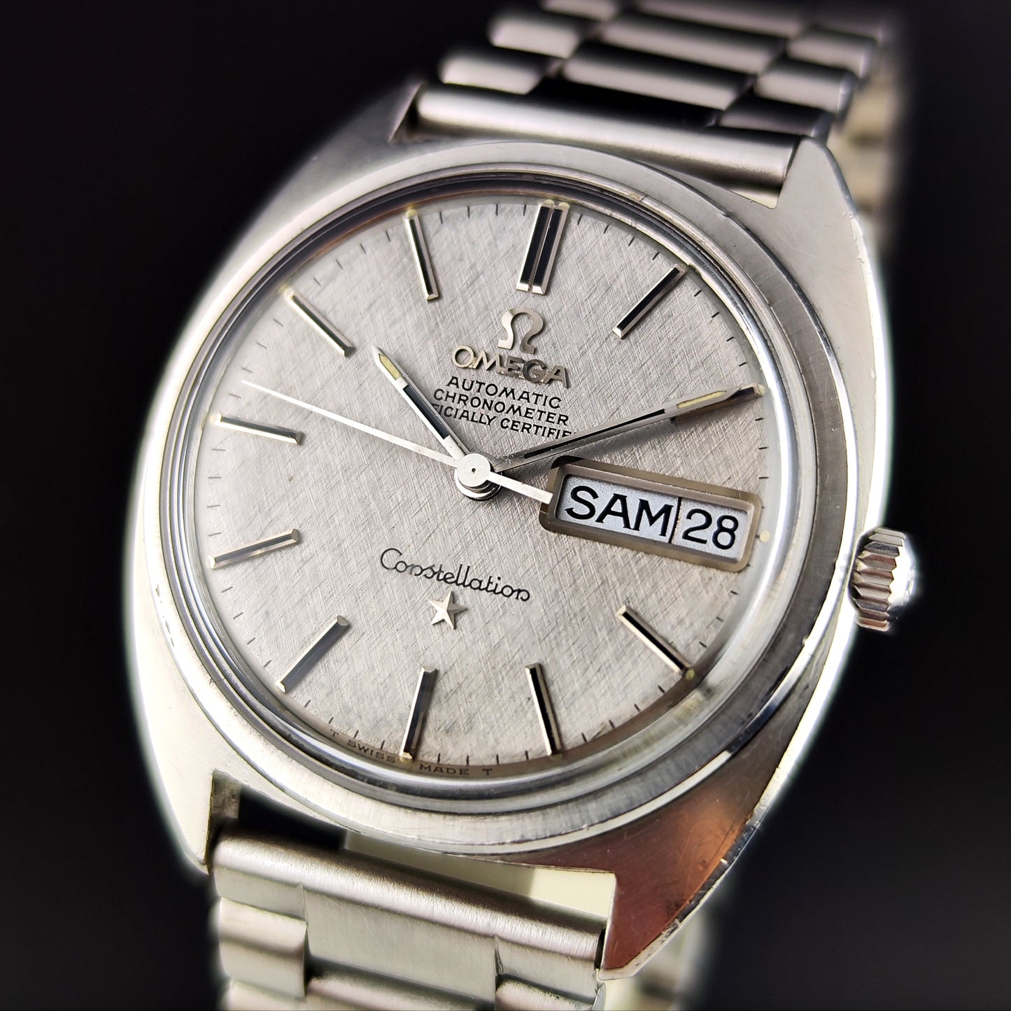 Omega Constellation C-Shape Linen Dial German Day-Date 1968 [REF. 168.019]