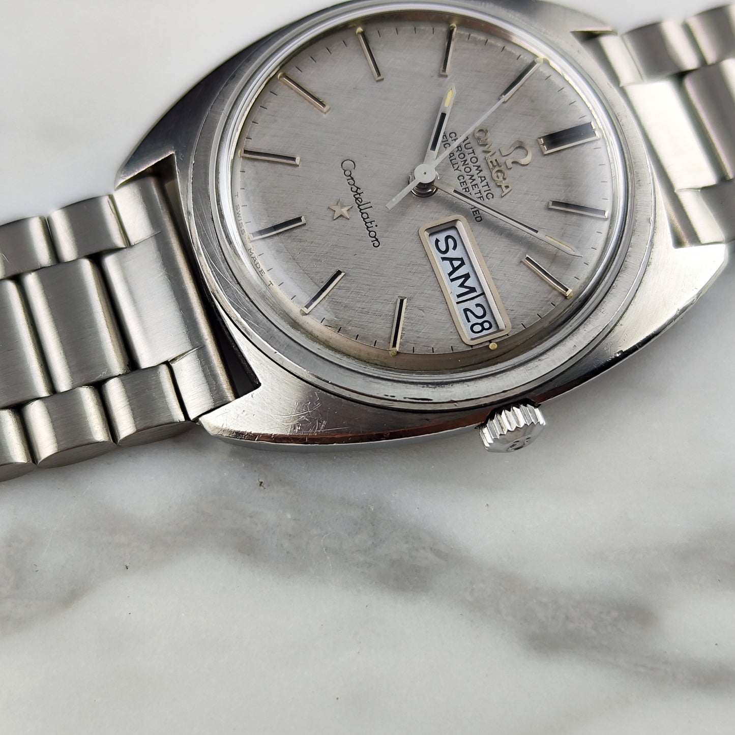 Omega Constellation C-Shape Linen Dial German Day-Date 1968 [REF. 168.019]