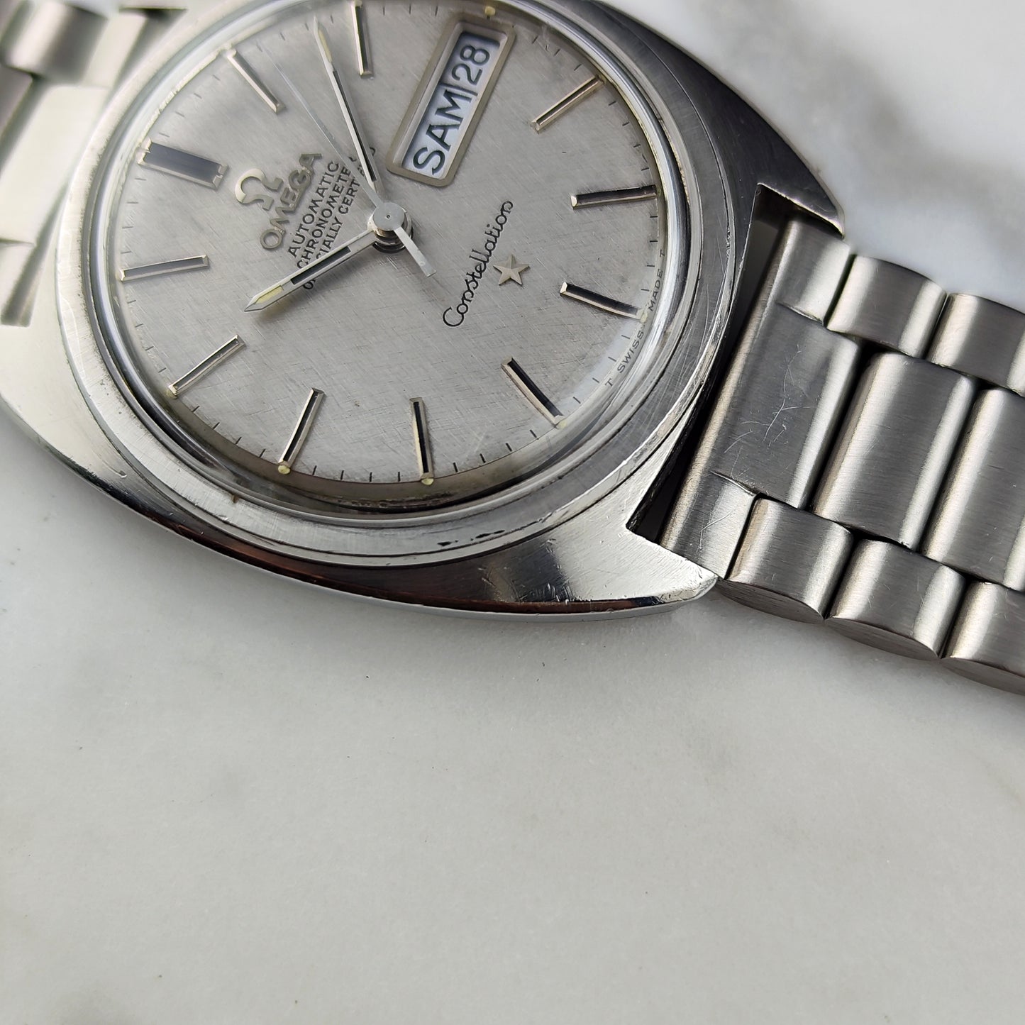 Omega Constellation C-Shape Linen Dial German Day-Date 1968 [REF. 168.019]